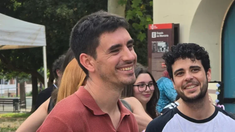 Marc Serradó amb un membre d’Atzur Montserratí