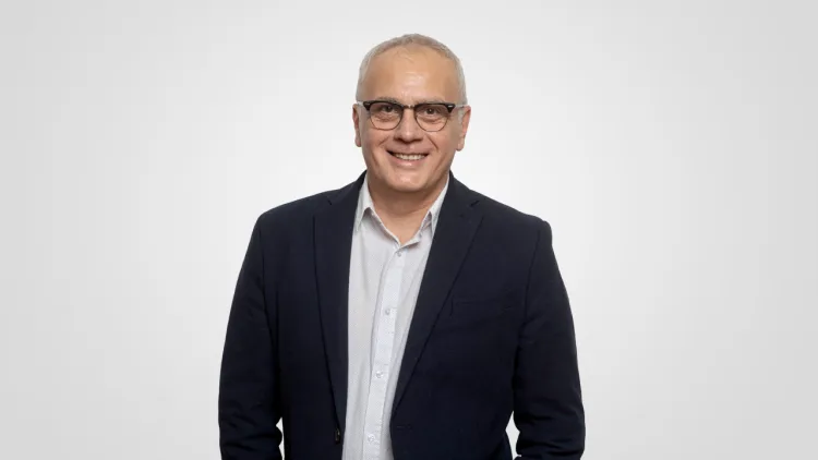 Fernando Vicente, más que un político: El equilibrio entre el diálogo social y el calor humano del voluntariado