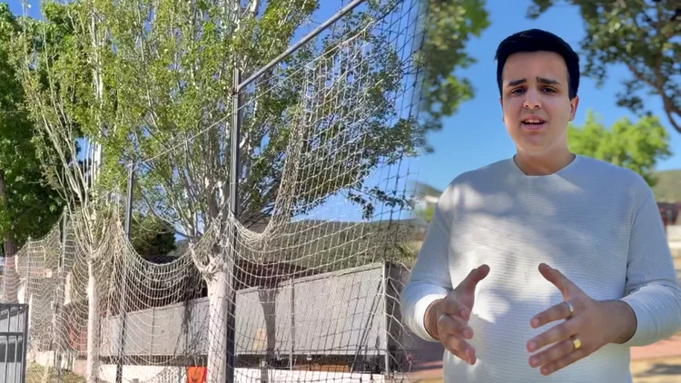 Pista de les Planes amb les xarxes trencades i Aaron Sánchez