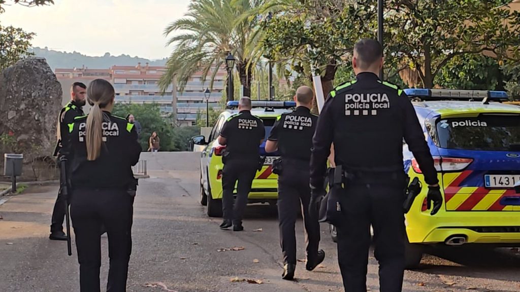 Agents de la Policia Local d'Olesa de Montserrat.