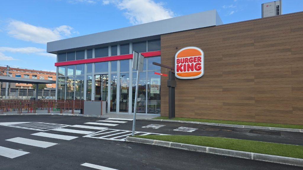 Entrada del Burger King d'Olesa de Montserrat