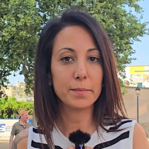 Lorena va denunciar amb contundència la gestió de l'habitatge