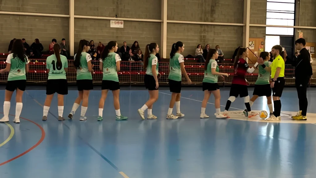 Triomf treballat del FS Olesa contra l’Almacelles CFS per finalitzar el primer tram de la lliga Juvenil Femení A del FS Olesa / Xarxes